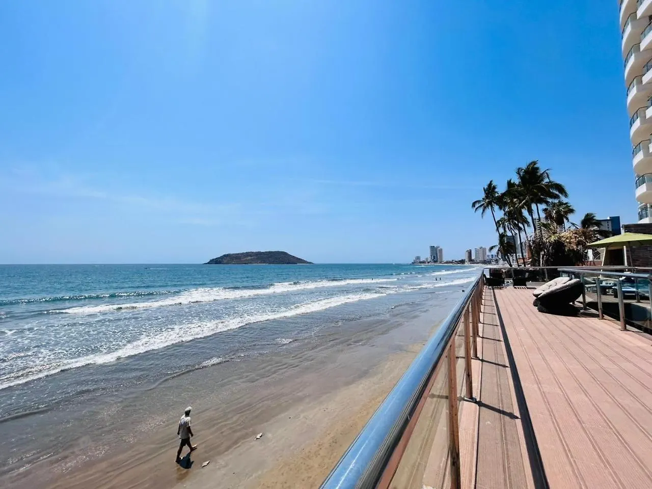 A Pie De Playa Con Vista Al Mar By G P S Rentas Lejlighed Mazatlán